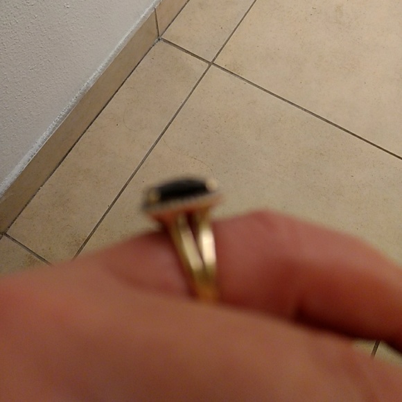 *SOLD* Black onyx ring faceted stone with diamonds - Picture 2 of 3